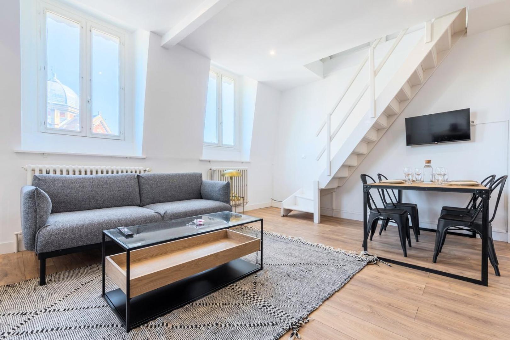 Duplex 2 Bedrooms 2 Bath Rijsel Buitenkant foto
